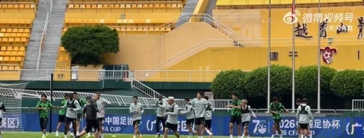 京媒：侯森发烧国安临时召了努尔艾力，张玉宁塞鸟等人未参加训练
