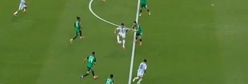 半场：阿根廷1-0阿尔及利亚，梅西打入个人世界杯第14球