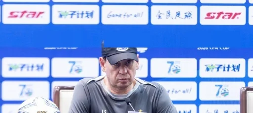 斯卢茨基：满意球队先丢一球后的快速反应